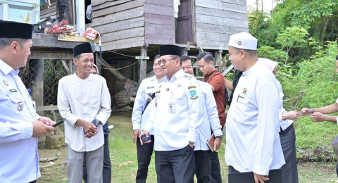 Perangi Kemiskinan Ekstrem, Pemkot Jambi Kucurkan Bantuan Bedah Rumah